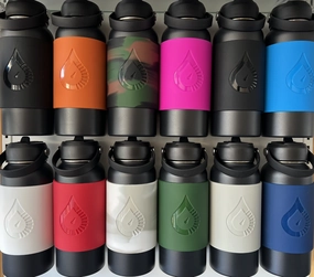 32oz Black Bottle   Magnetic Sleeve (COMBINATION)