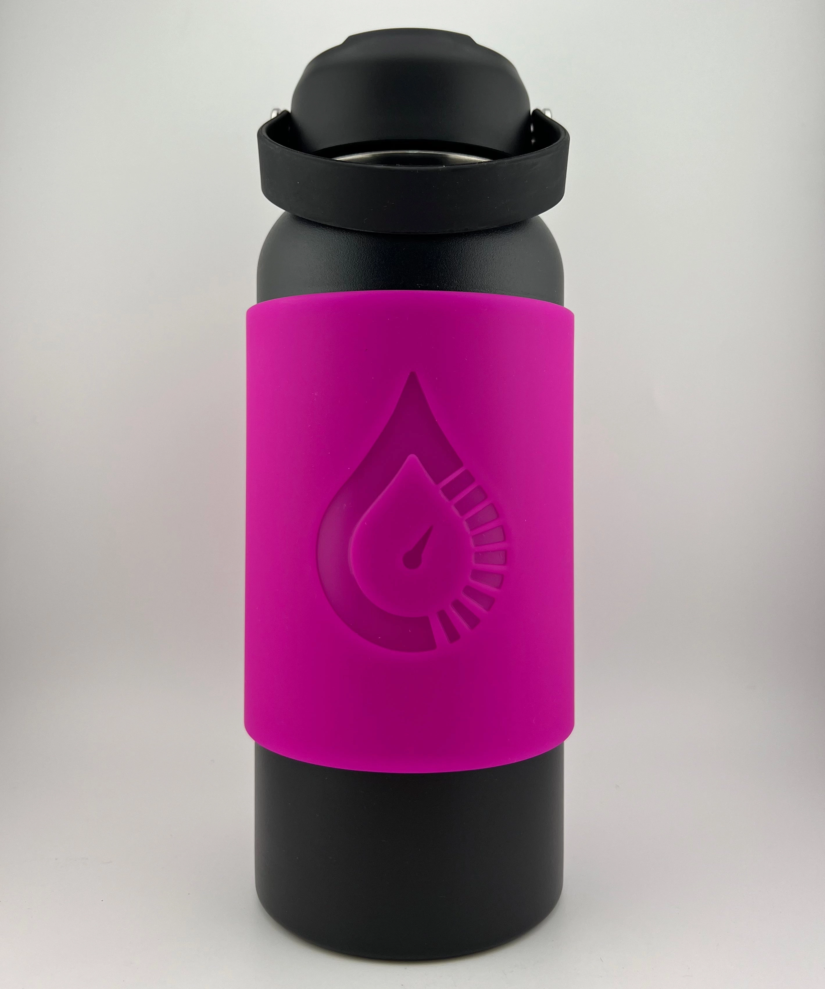 32oz Black Bottle   Magnetic Sleeve (COMBINATION)