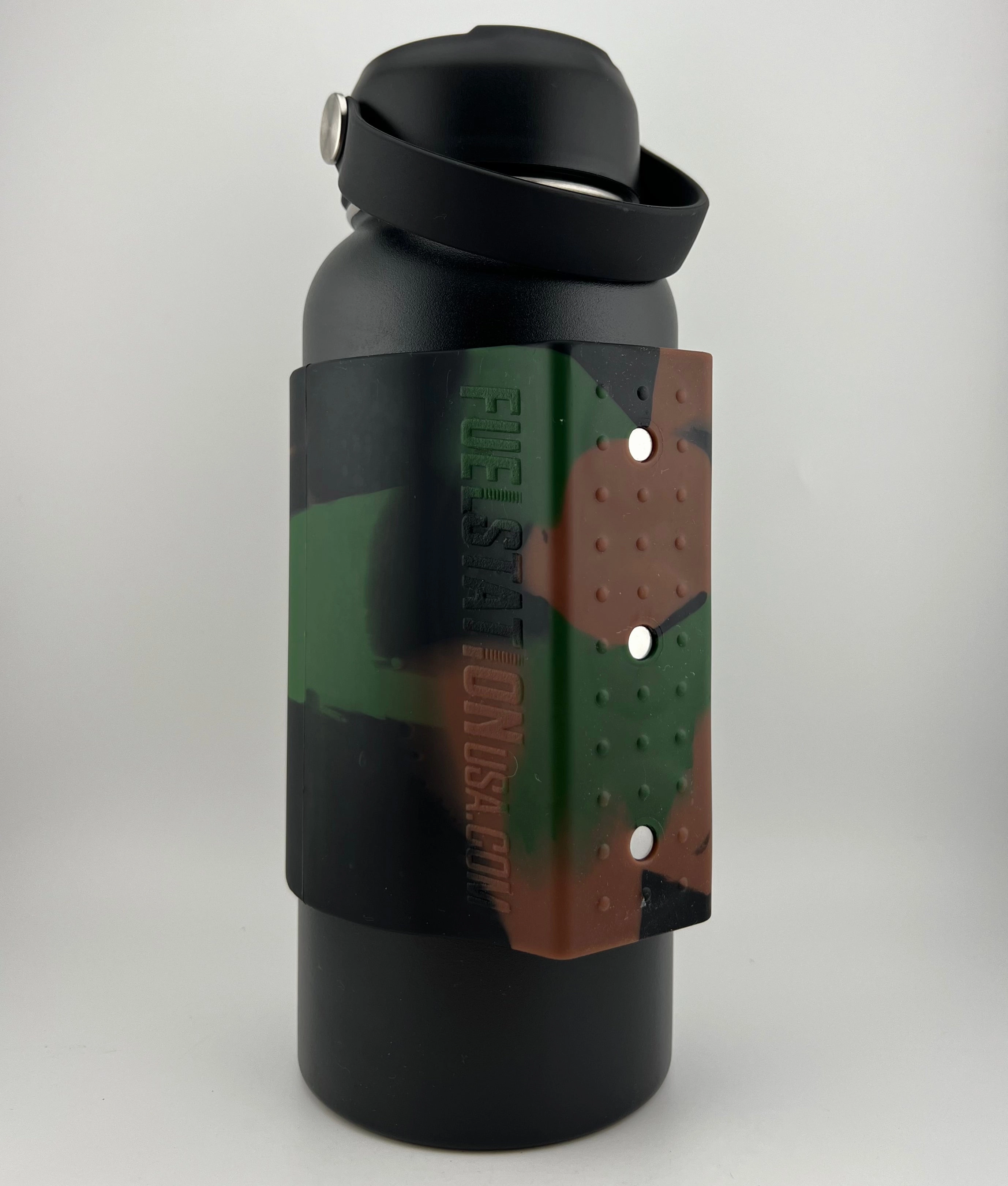 32oz Black Bottle   Magnetic Sleeve (COMBINATION)