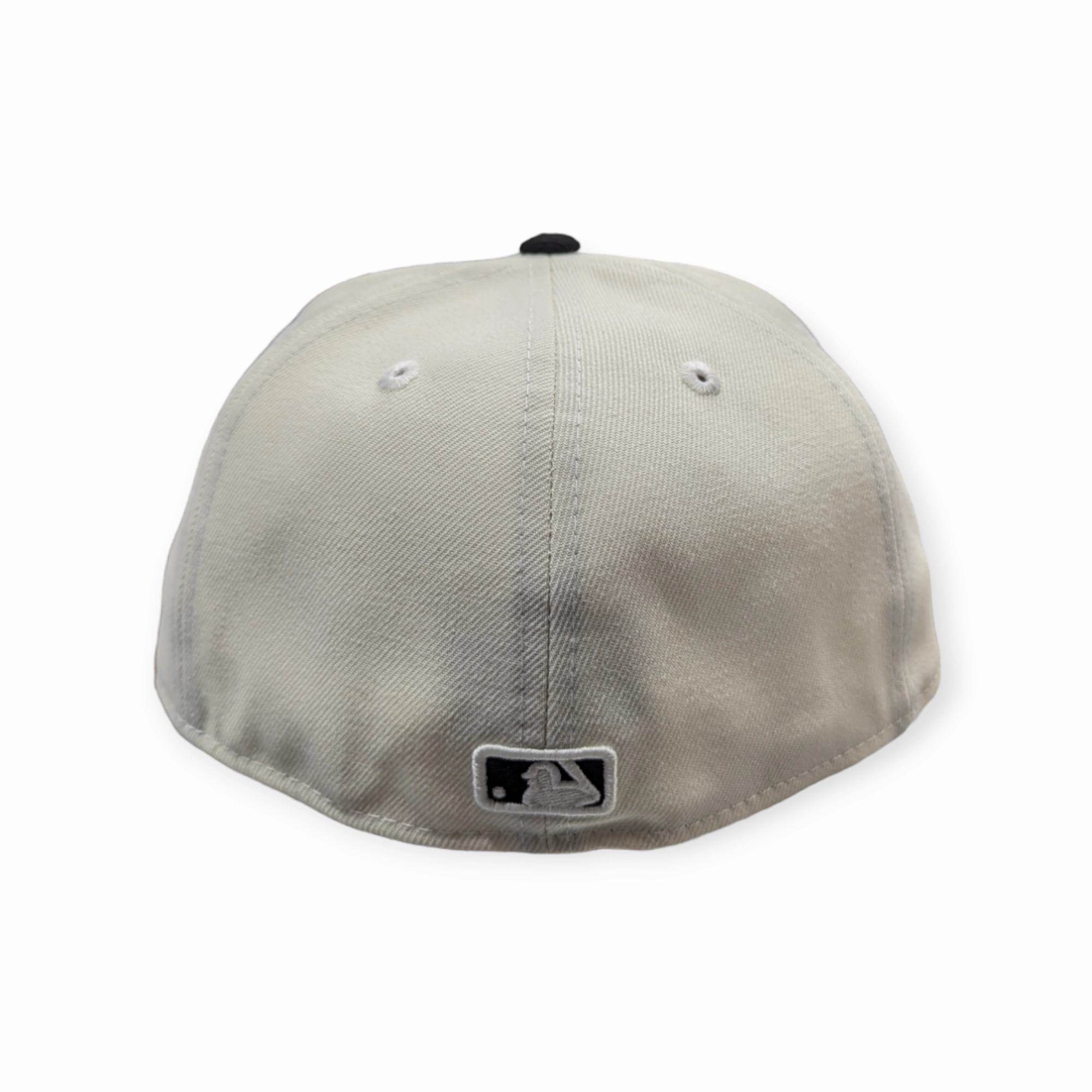 Chicago White Sox New Era Southside 2 Tone Chrome/Black City Connect 59FIFTY Fitted Hat