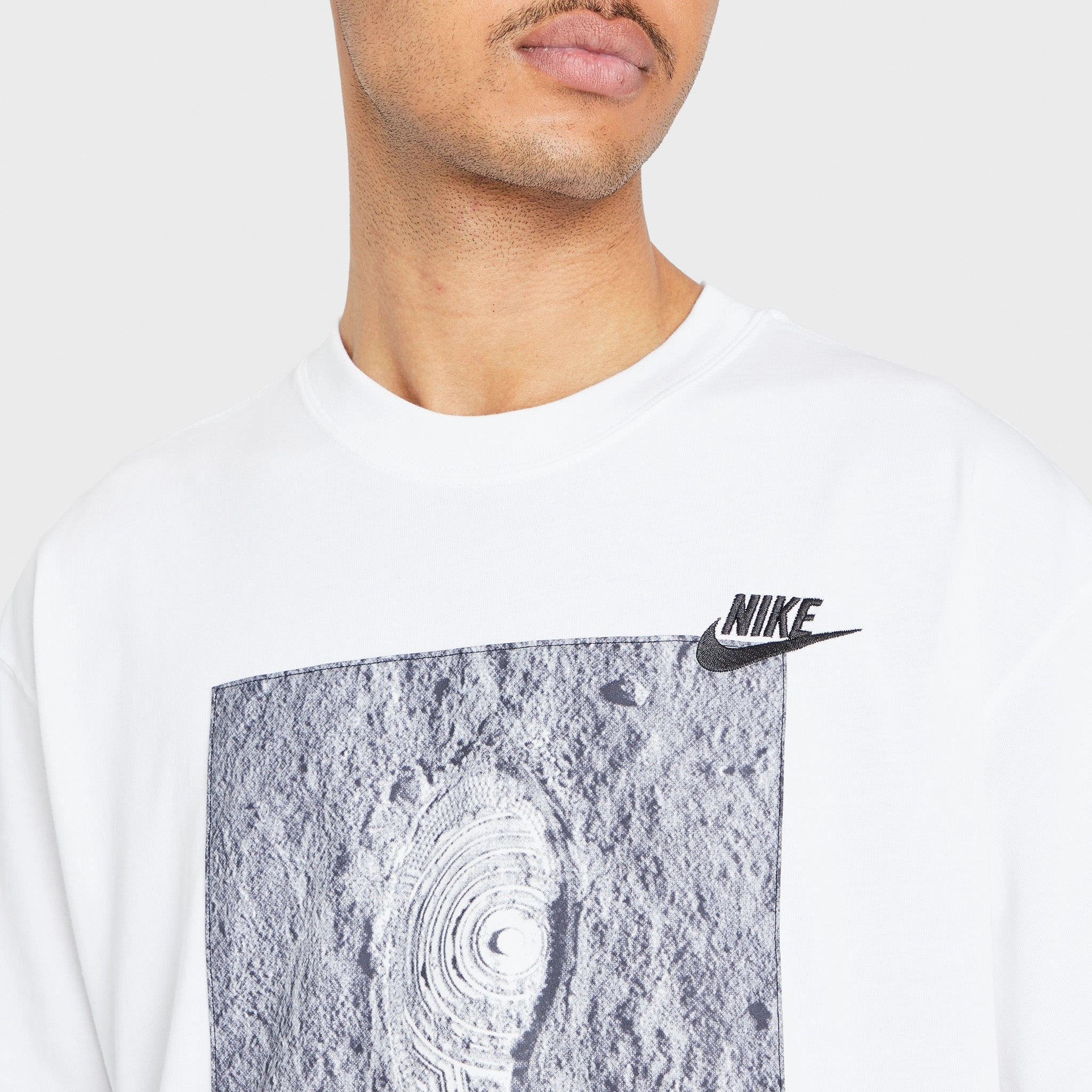 Nike Sportswear Photo T-shirt / White