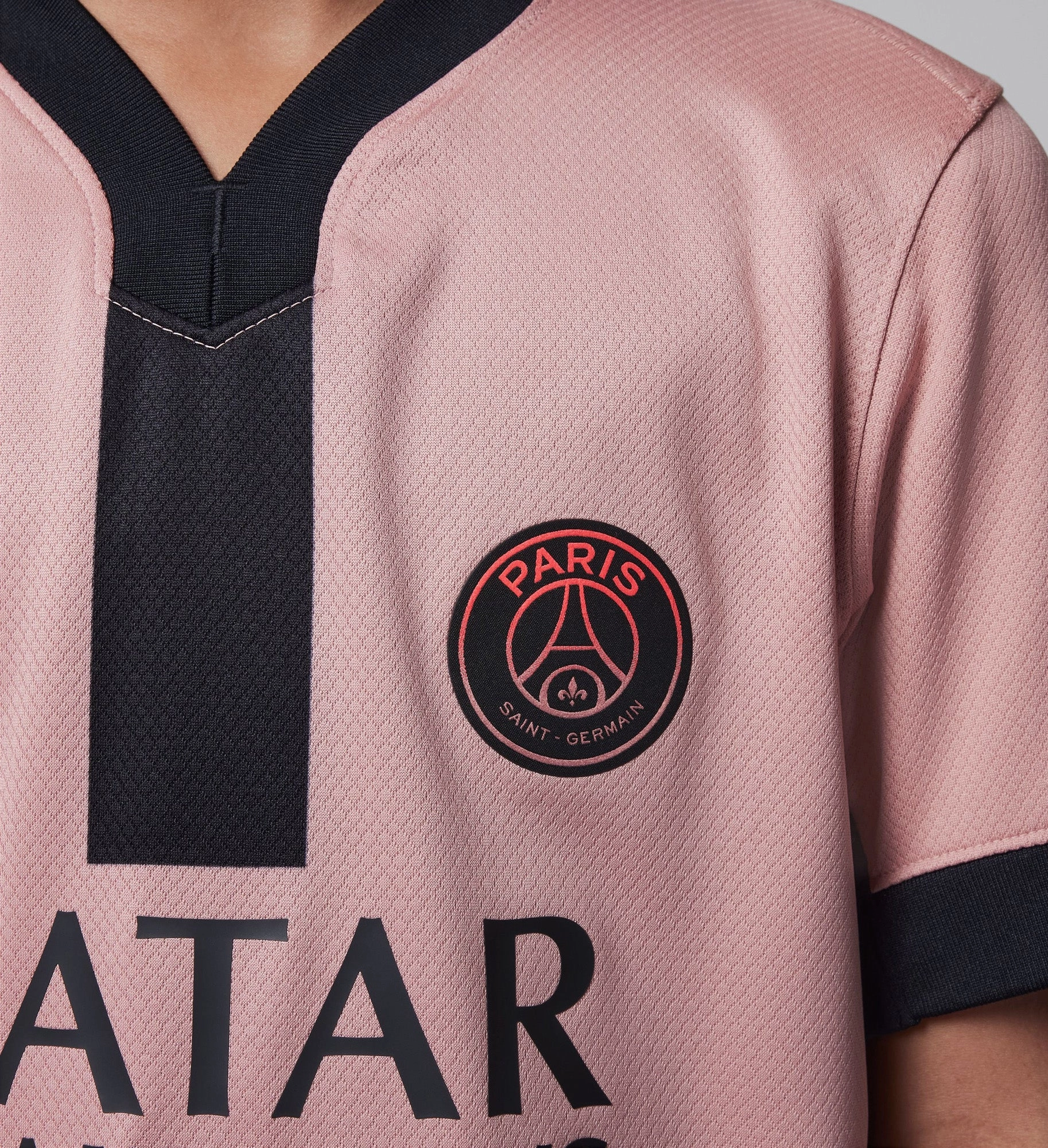 Paris Saint-Germain 2024/25 Stadium Third Big Kids' Dri-FIT Soccer Replica Jersey